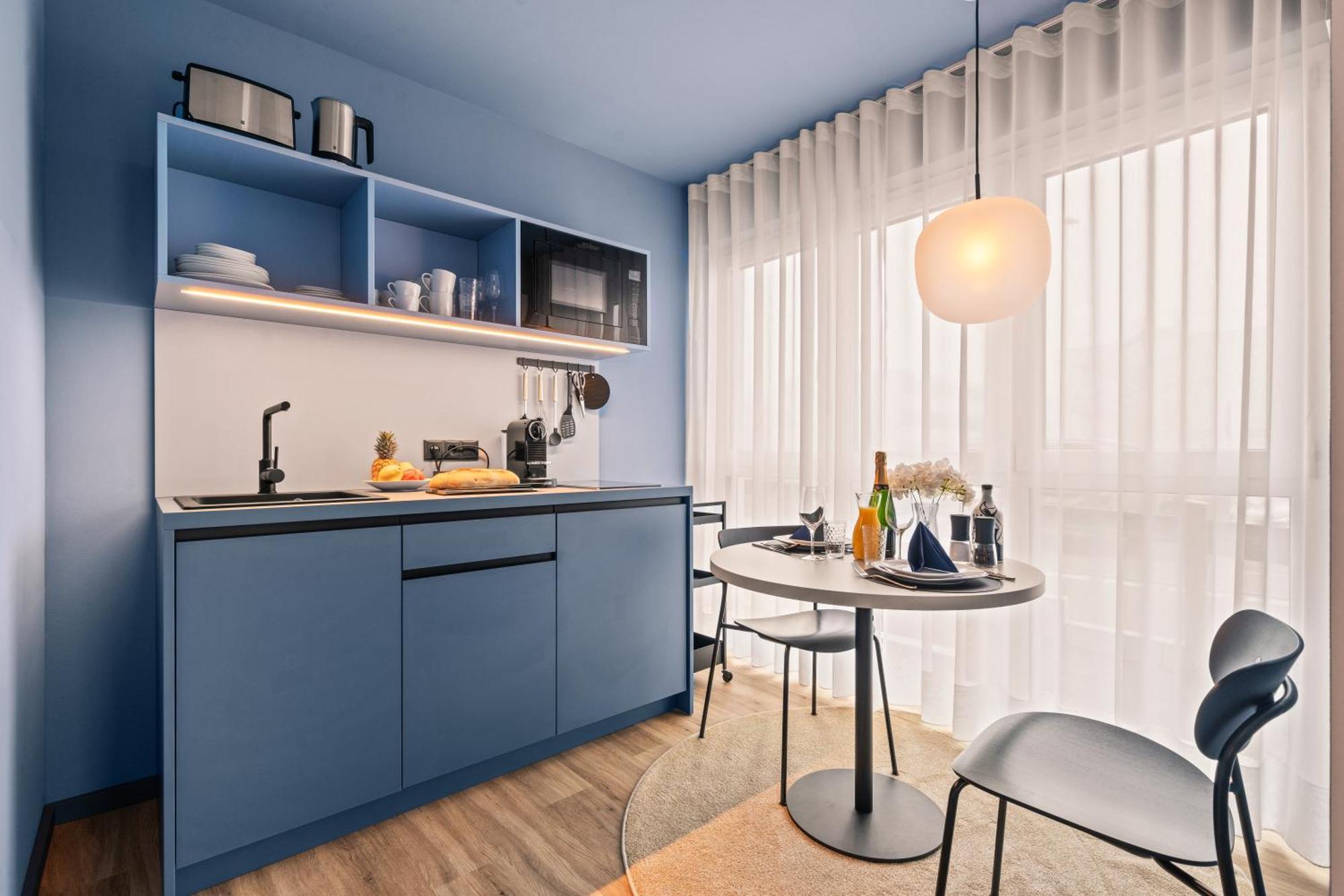 Motel42-Temporary Living FDH Dış mekan fotoğraf